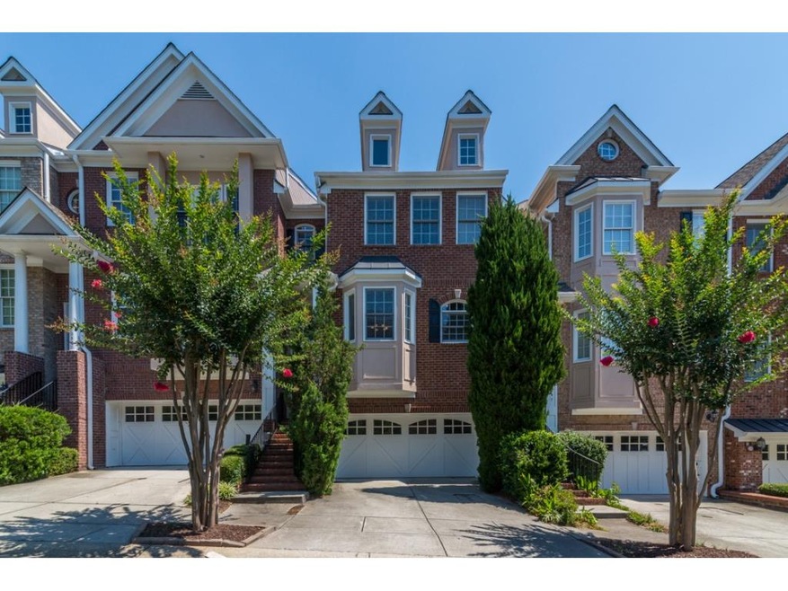 Beautiful tri-level townhome in the sought out com