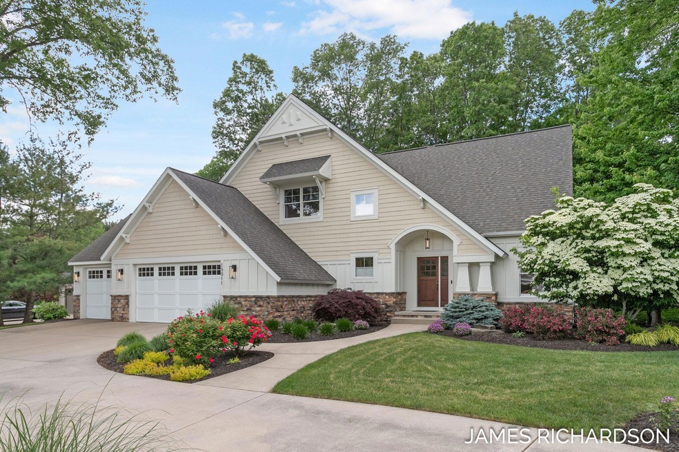 1-web-or-mls-15011-greybirch-ln