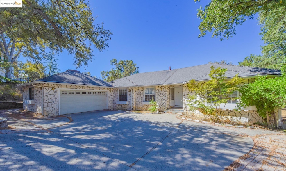 For Sale $459,000