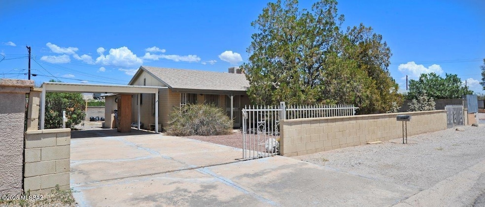 5665 E 25th St, Tucson, AZ 85711 - photo 1
