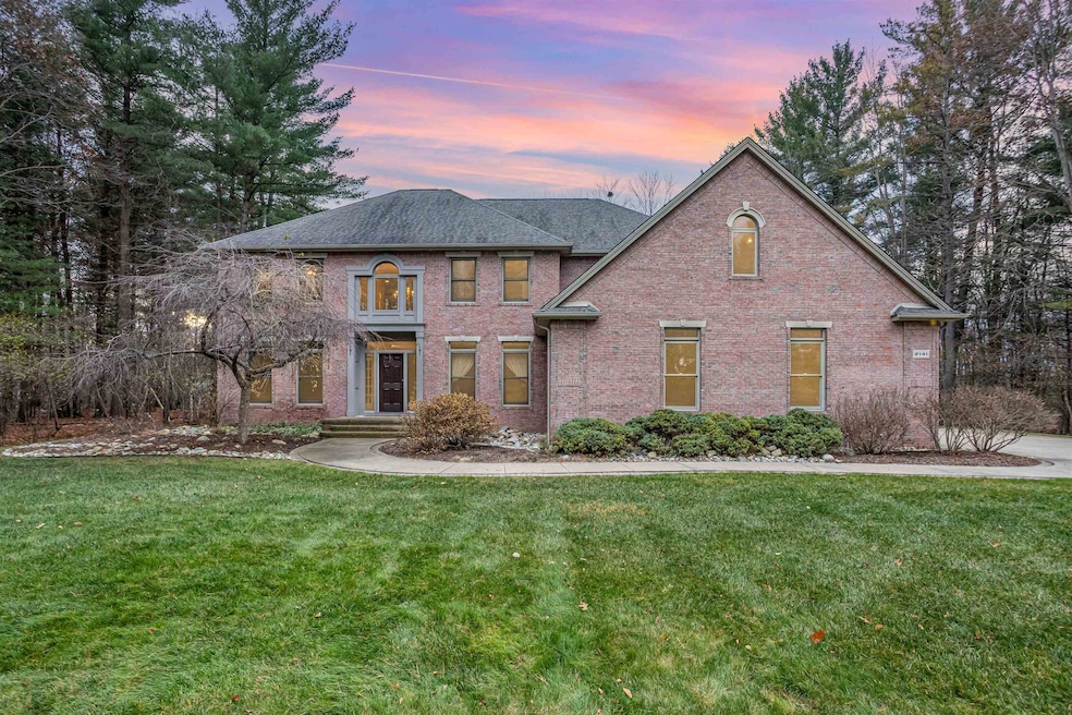 2141 N Yasimin Dr, Midland, MI 48642 - photo 1