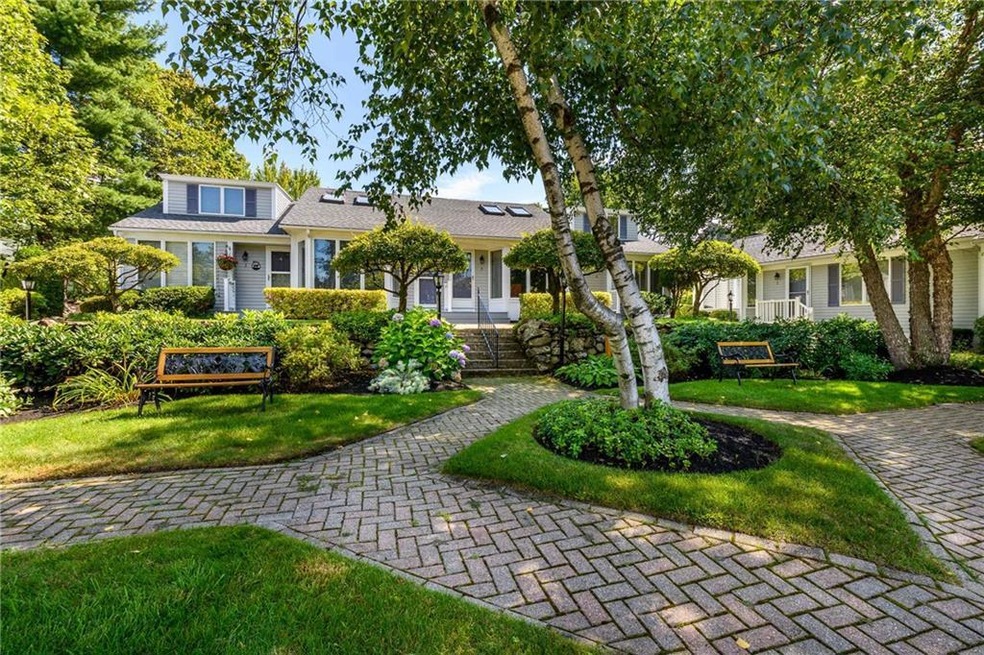 249 Shore Rd unit 5, Ogunquit, ME 03907 - photo 1