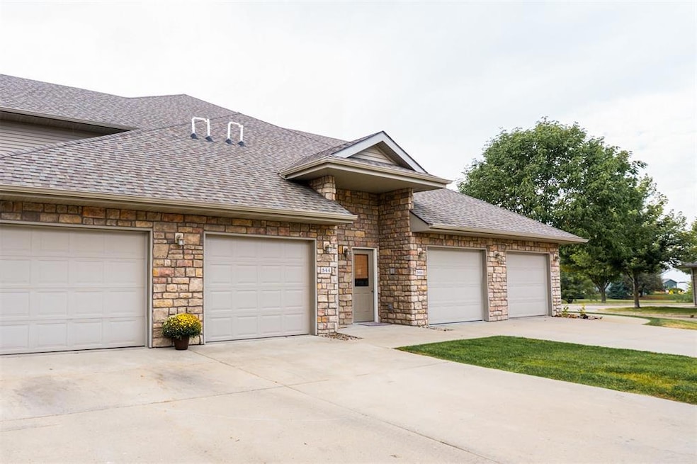 Pending $179,900 • Co-Listing Agent