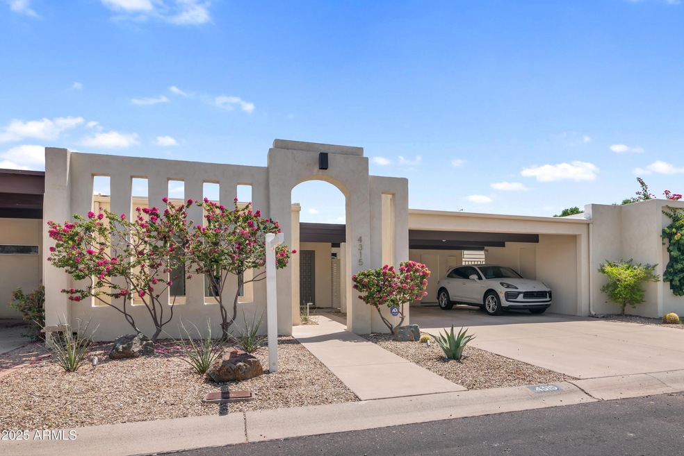 4315 E Piccadilly Rd, Phoenix, AZ 85018 - photo 1