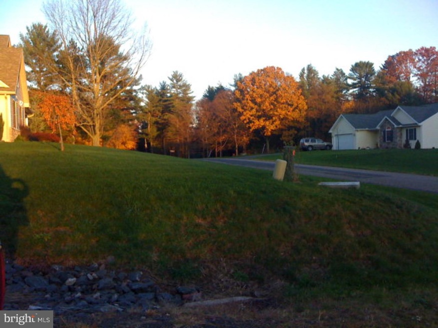 20 Country Club Rd, Ashland, PA 17921 - photo 1