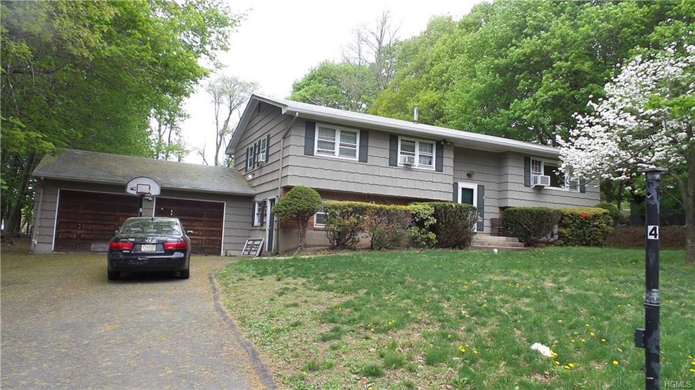 4 Thomas Ct, Monsey, NY 10952 - photo 1