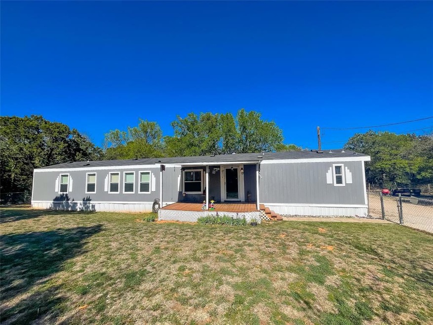 3038 De Leon Dr, Weatherford, TX 76087 - photo 1