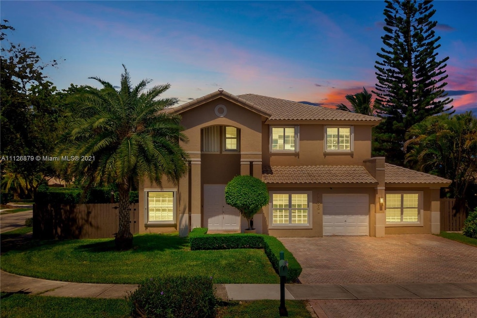 11381 NW 64th Terrace, Doral, FL 33178 - photo 1