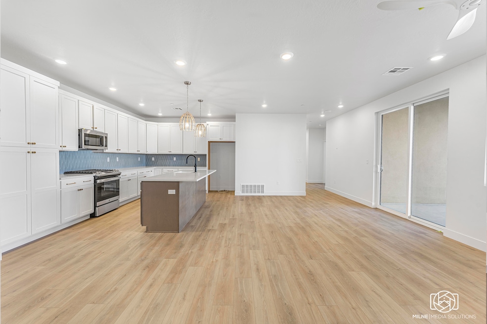 Pending $539,900