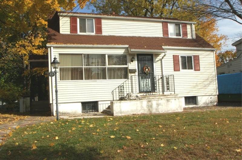 214 Livingston St, Clifton, NJ 07013 - photo 1