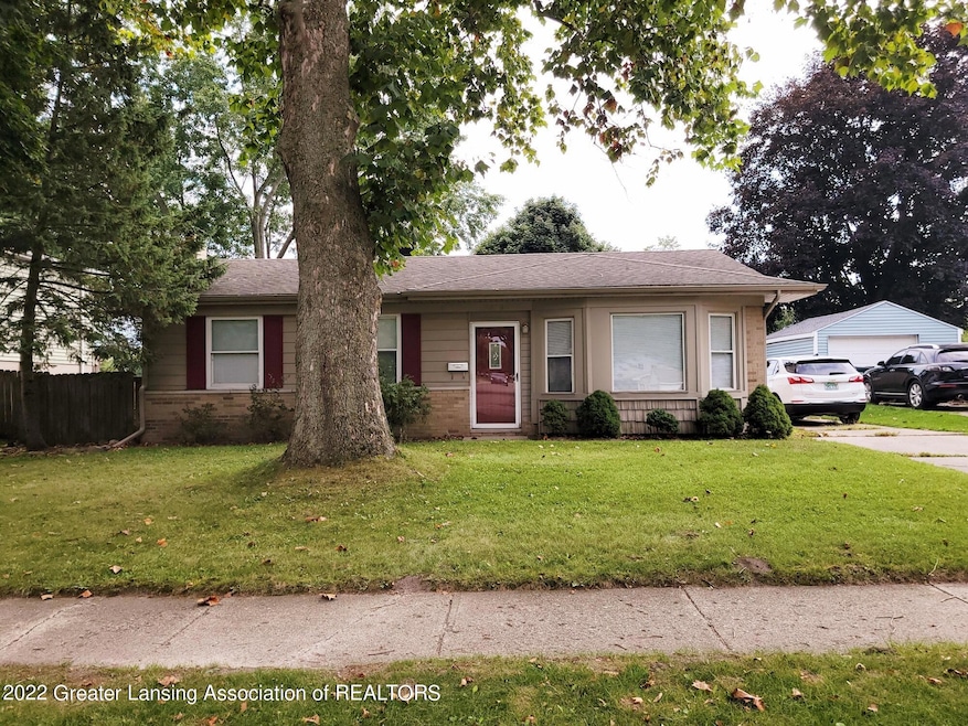 3261 Hepfer Rd, Lansing, MI 48911 - photo 1