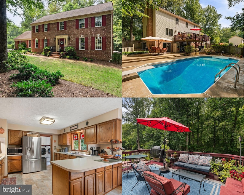 8228 Honeysuckle Rd, Manassas, VA 20112 - photo 1