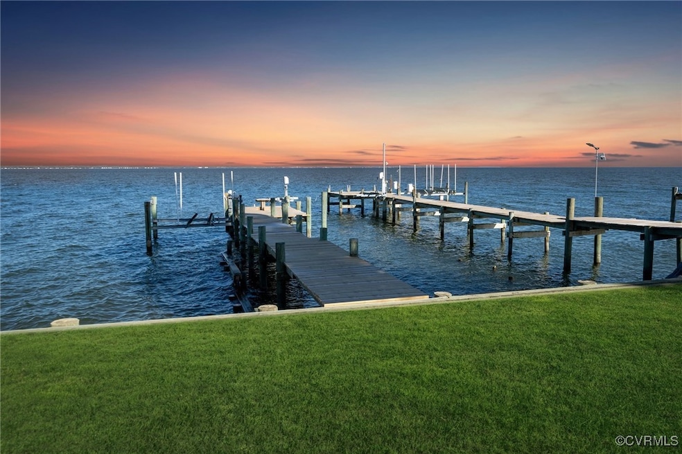 21 Bayview Ln, Hague, VA 22469 - photo 1