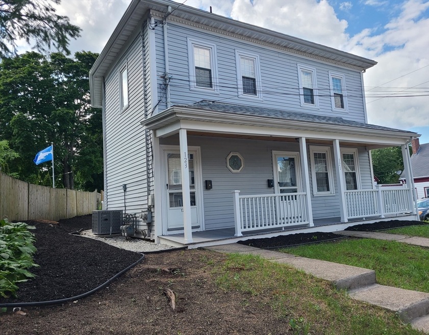 121 Front St unit 1, Weymouth, MA 02188 - photo 1