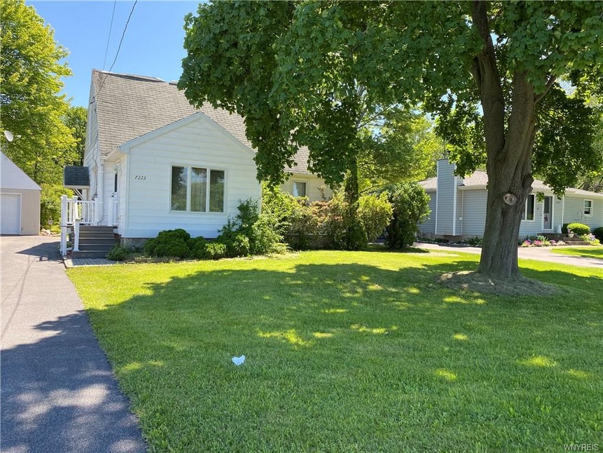 7223 Nash Rd, North Tonawanda, NY 14120 - photo 1