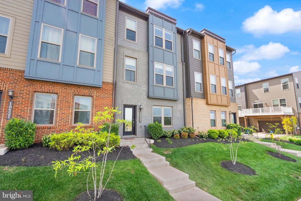 Sold $575,000