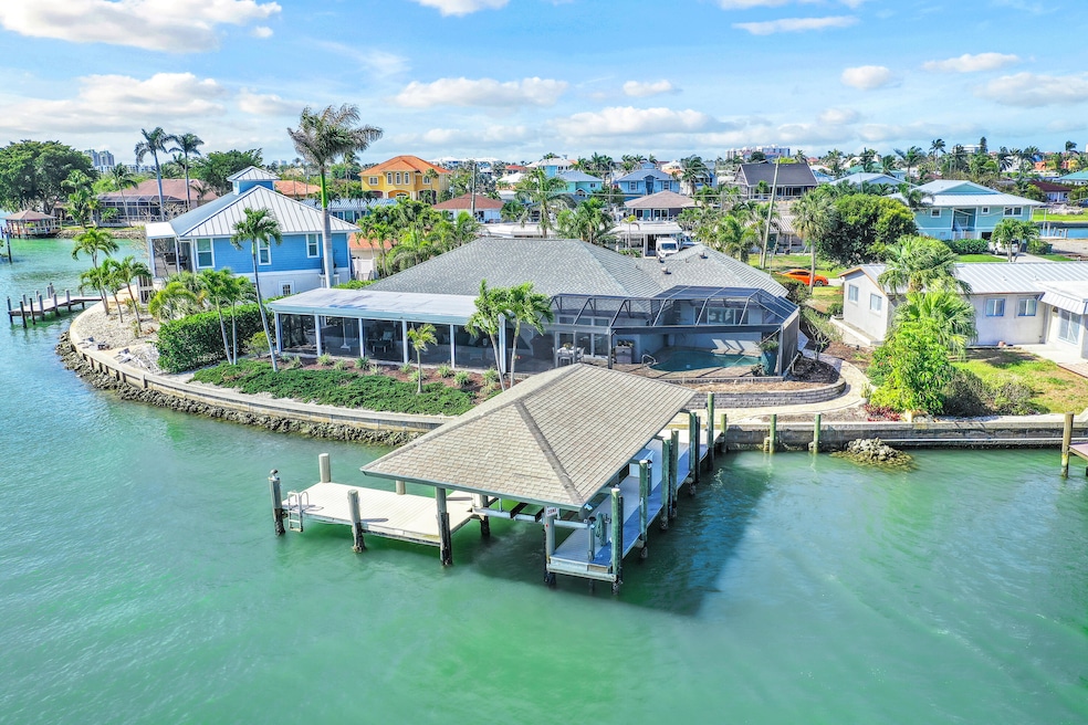 167 E Hilo St, Naples, FL 34113 (32)