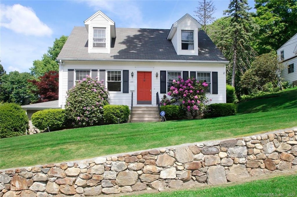 1181 Hamilton Ave, Waterbury, CT 06706 - photo 1