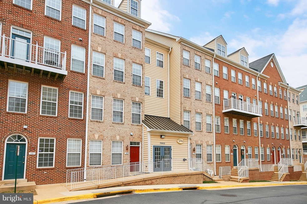 2665 Manhattan Place unit 309, Vienna, VA 22180 - photo 1