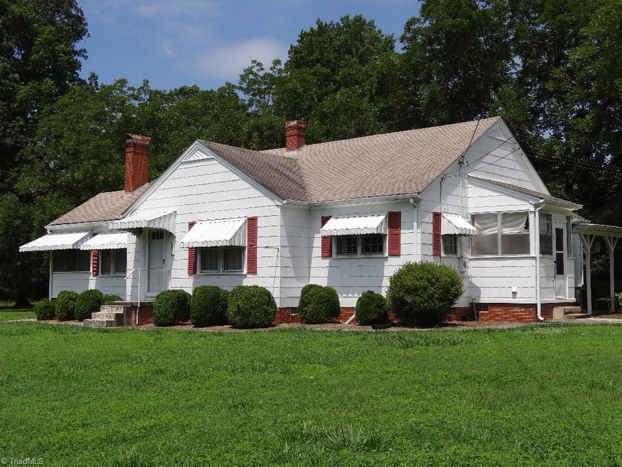 930 Brooklyn Avenue Extension, Ramseur, NC 27316 - photo 1