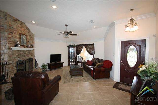 1204 1204 Spring Branch, Tyler, TX 75703 - photo 1