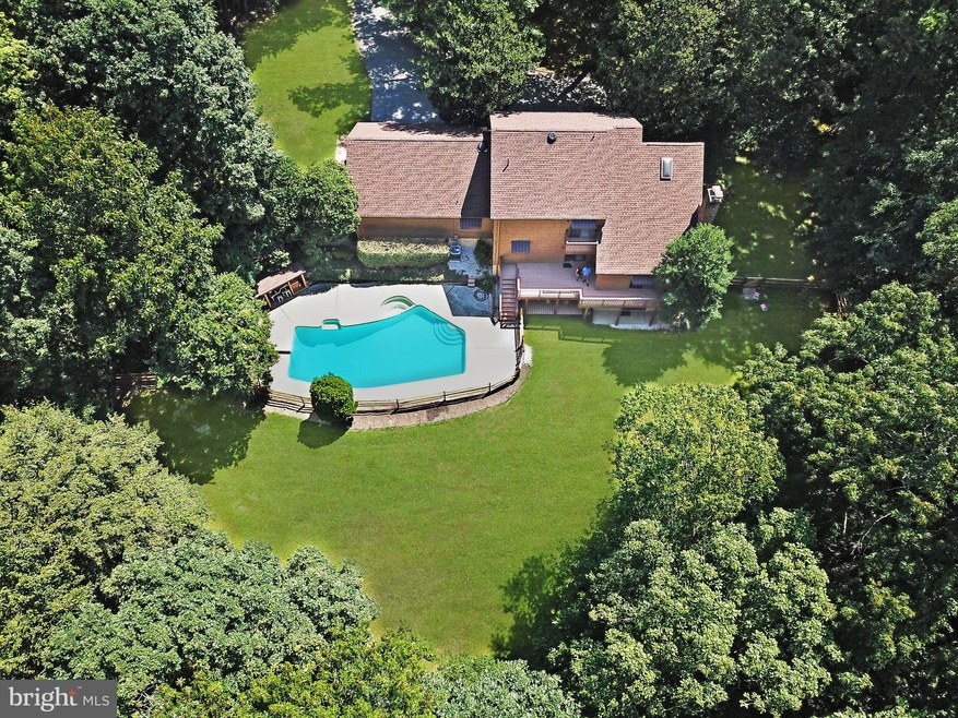 9727 Swift Creek Ct, Fairfax Station, VA 22039 - photo 1