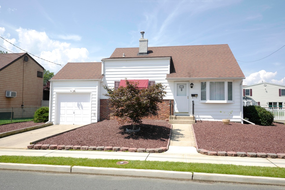 19 Heckleman St, Union Beach, NJ 07735 - photo 1