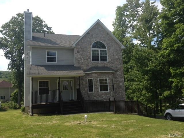 11 Hilltop Ln, Highland, NY 12528 - photo 1