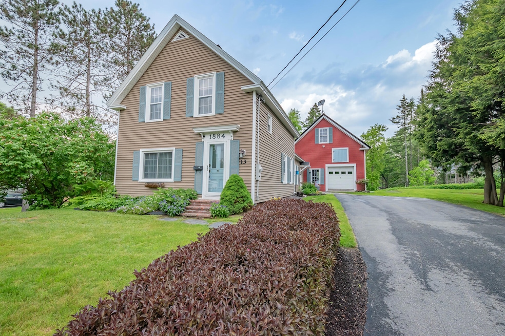 For Sale $324,900 • Co-Listing Agent