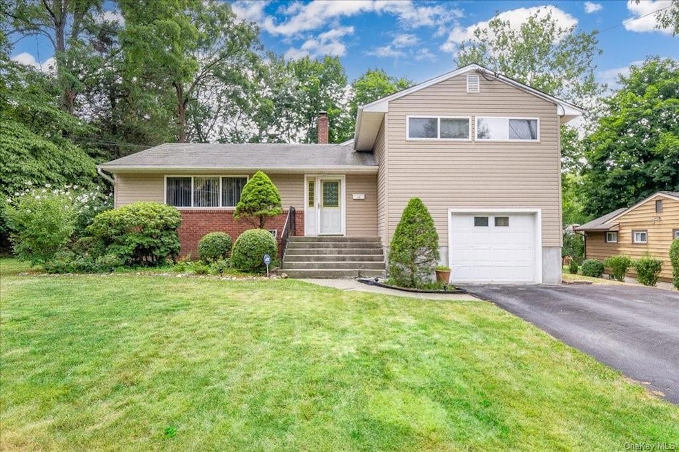 18 Miller Rd, Poughkeepsie, NY 12603 - photo 1