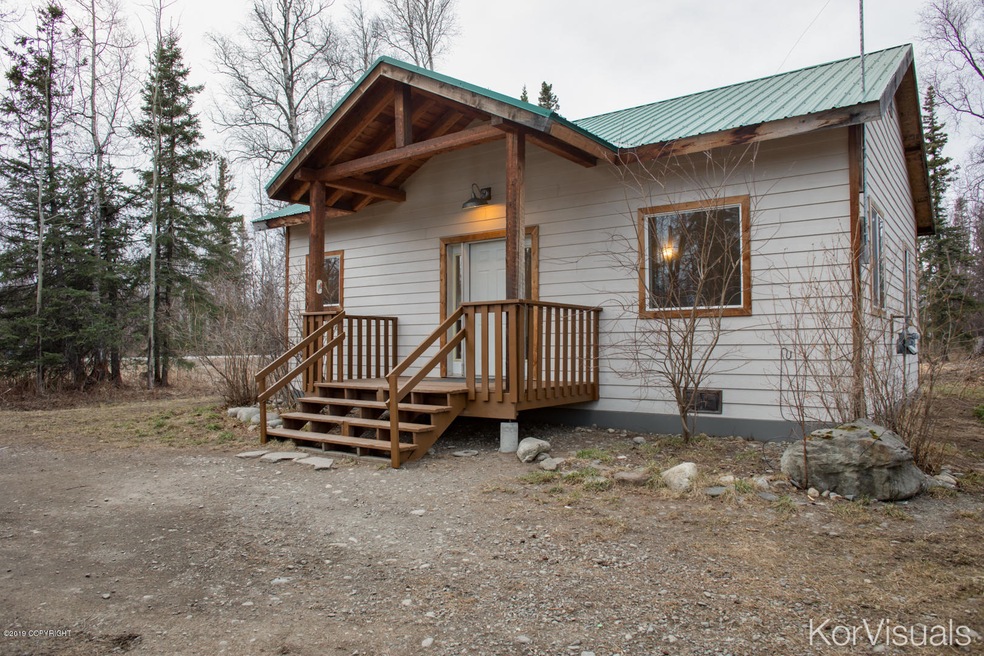 3325 Moose St-1