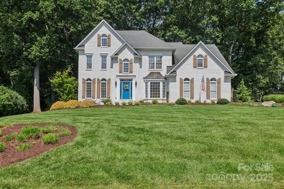 For Sale $1,074,000 • Co-Listing Agent