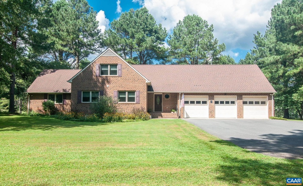 400 Club Rd, Louisa, VA 23093 - photo 1