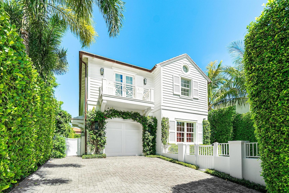 449 Australian Ave, Palm Beach, FL 33480 - photo 1