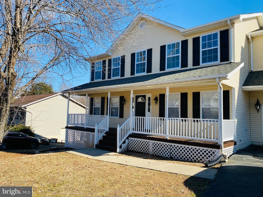 11807 Clarence Dr, Fredericksburg, VA 22407 - photo 1