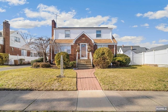 Sold $685,000 • Co-Listing Agent