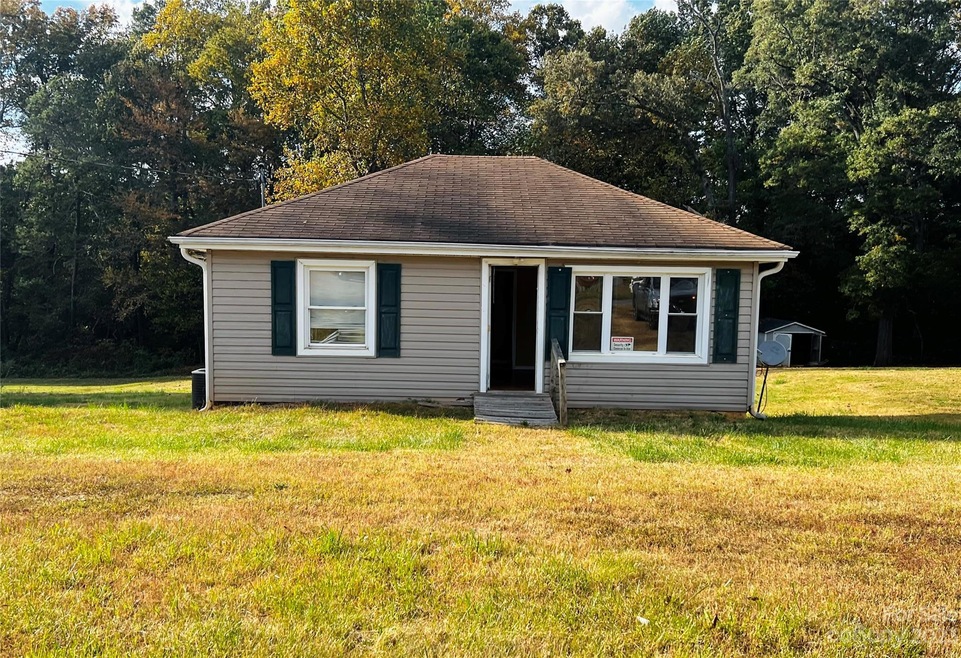 1117, 1115 Turnersburg Hwy, Statesville, NC 28625 - photo 1