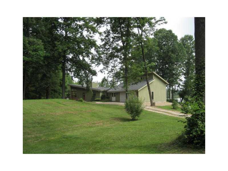 3929 E Lakeview Dr, Batesville, IN 47006 - photo 1