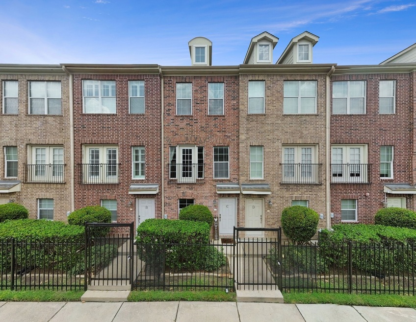 1913 Gillette St unit C, Houston, TX 77006 - photo 1