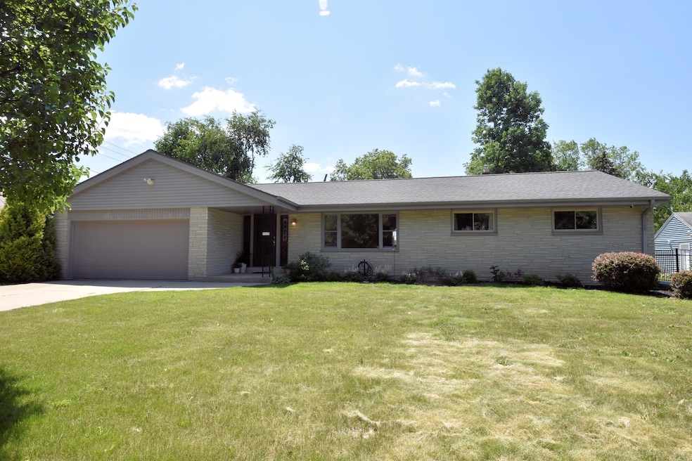 9929 W Ruby Ave, Milwaukee, WI 53225 - photo 1