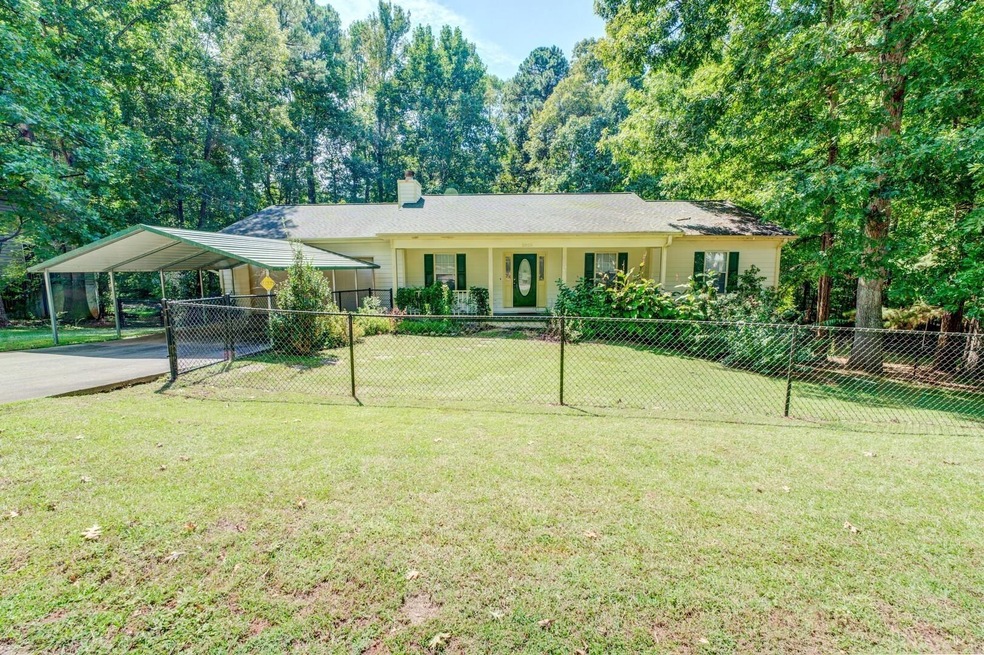 2025 Old Concord Dr SE, Covington, GA 30016 - photo 1