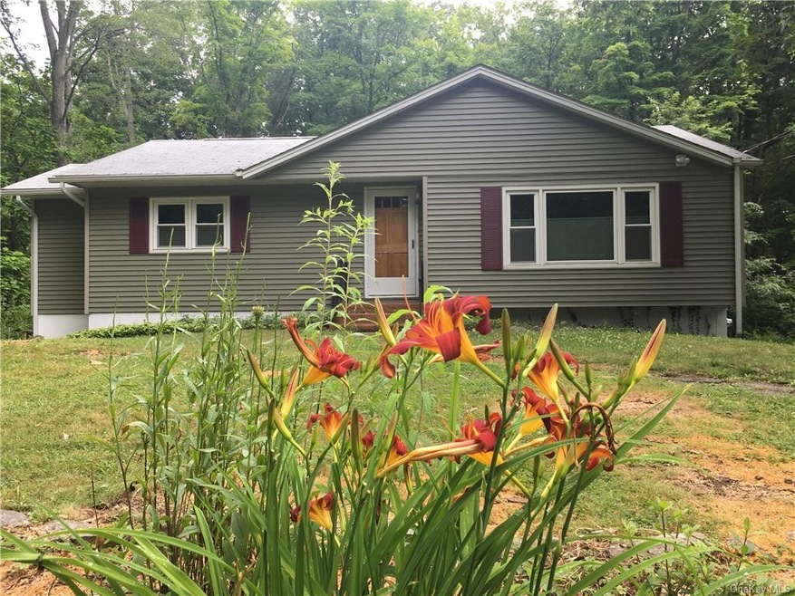 90 Ridge Rd, Highland Mills, NY 10930 - photo 1