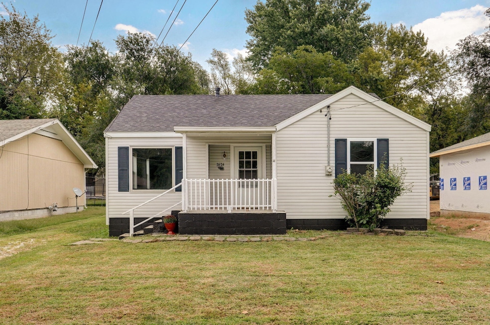 2624 N Pierce Ave-2