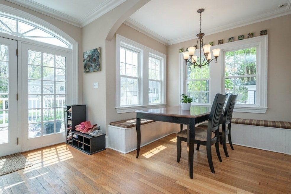 822 Boylston St, Newton Highlands, MA 02461 - photo 1