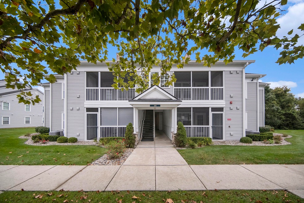 4505 Inverness St unit 43, Dexter, MI 48130 - photo 1
