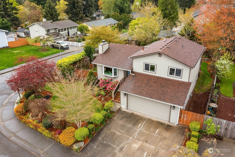 Sold $1,275,000 • Co-Listing Agent