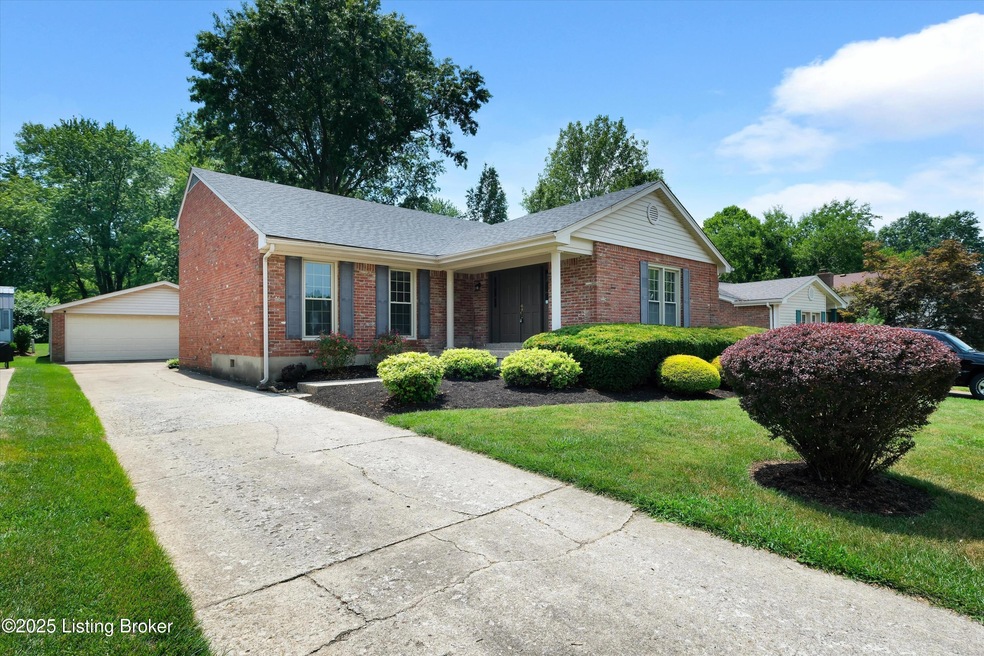 01-9212 Marse Henry Dr