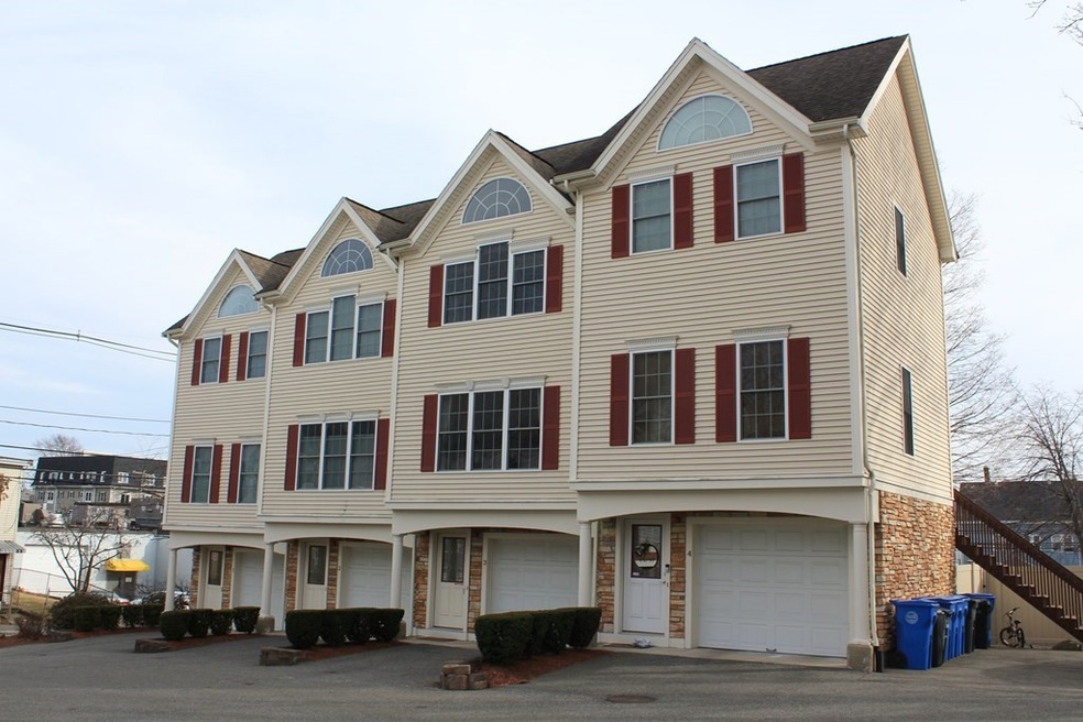 72 Exchange St unit 3, Waltham, MA 02451 - photo 1