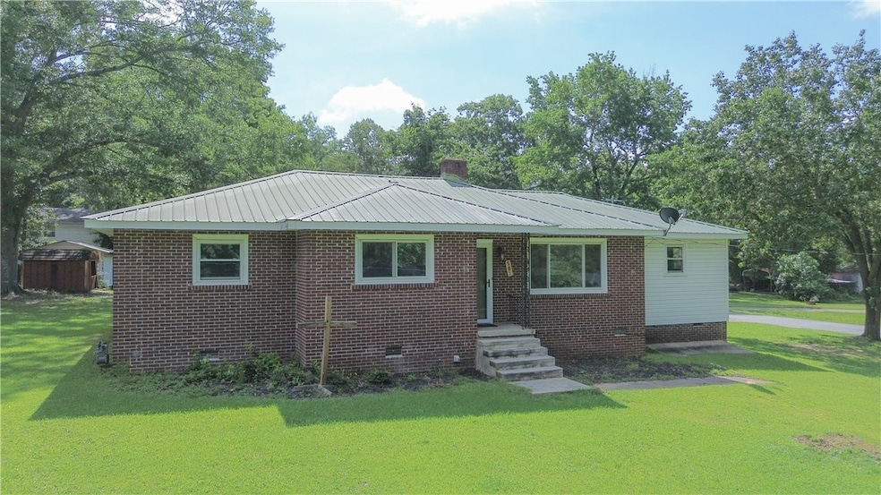 Under Contract $225,000