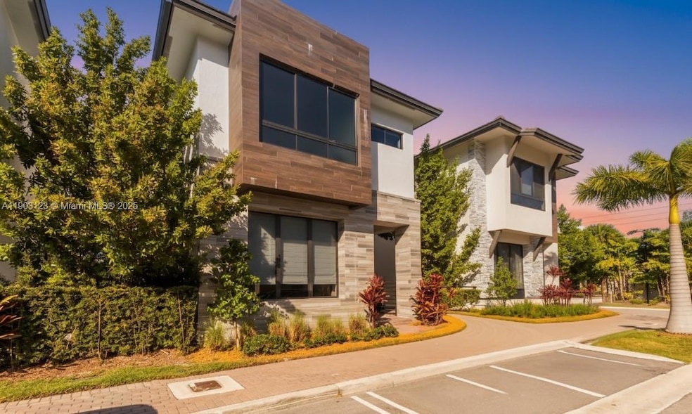 For Sale $1,075,000 • Co-Listing Agent